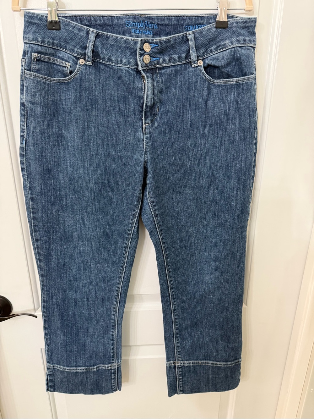 Simply Vera Vera Wang Mid-Rise Cropped Straight Jeans in Denim Blue